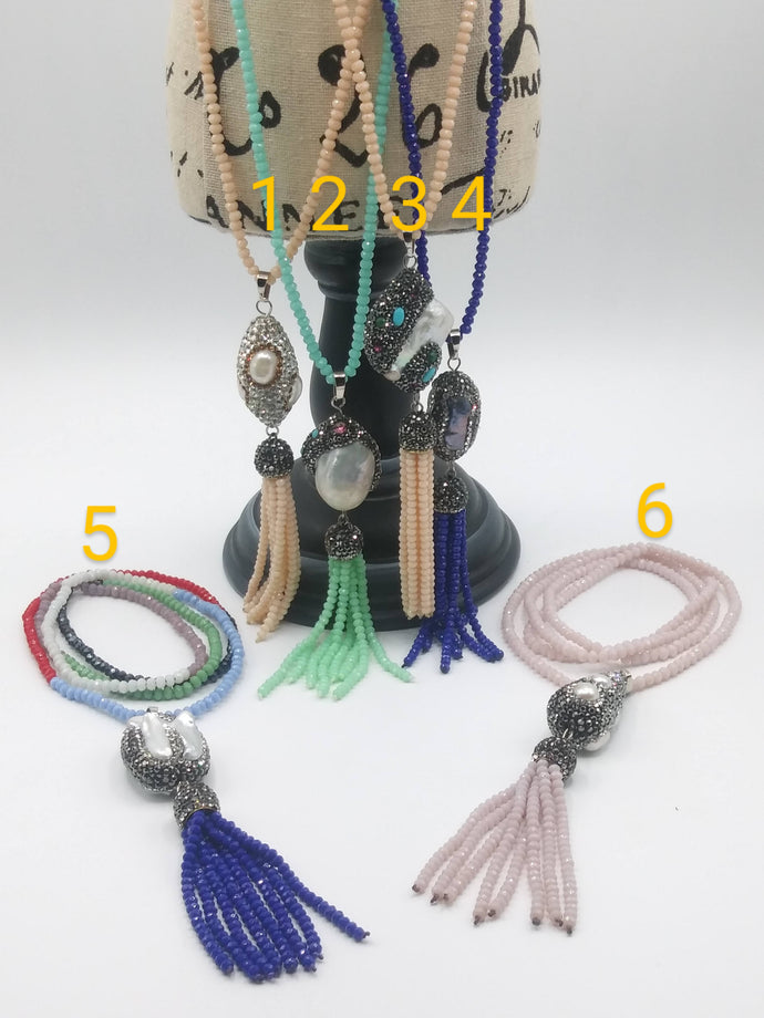 Tassel Crystal w/ Pearl Necklace